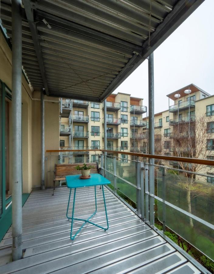 Altido Elegant 2br Apt With Balcony And Parking Edinburgh