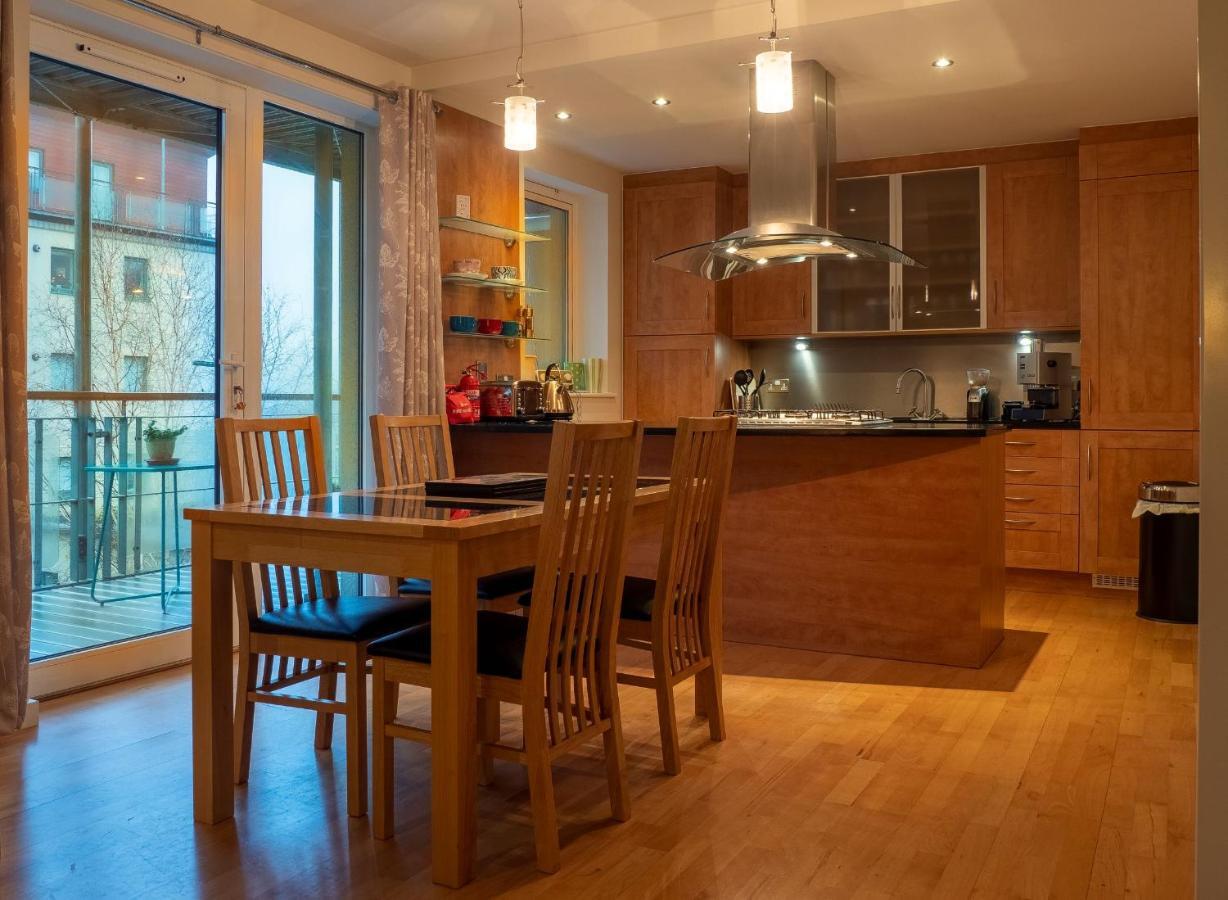Altido Elegant 2br Apt With Balcony And Parking * Edinburgh